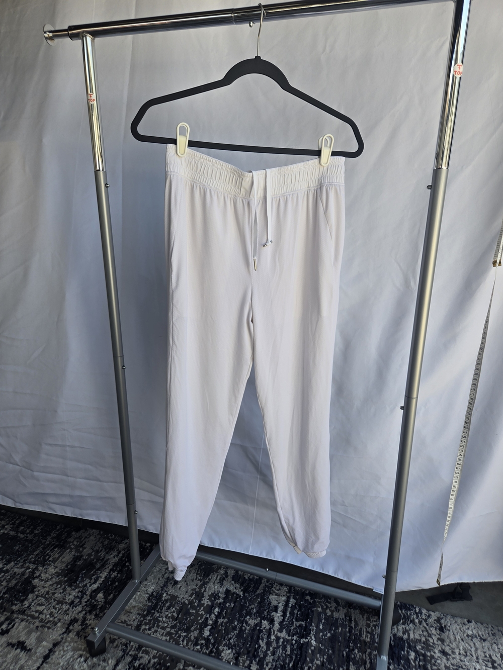 Lululemo. Women   Jogger Pants - Elastic Waist with Drawstring
